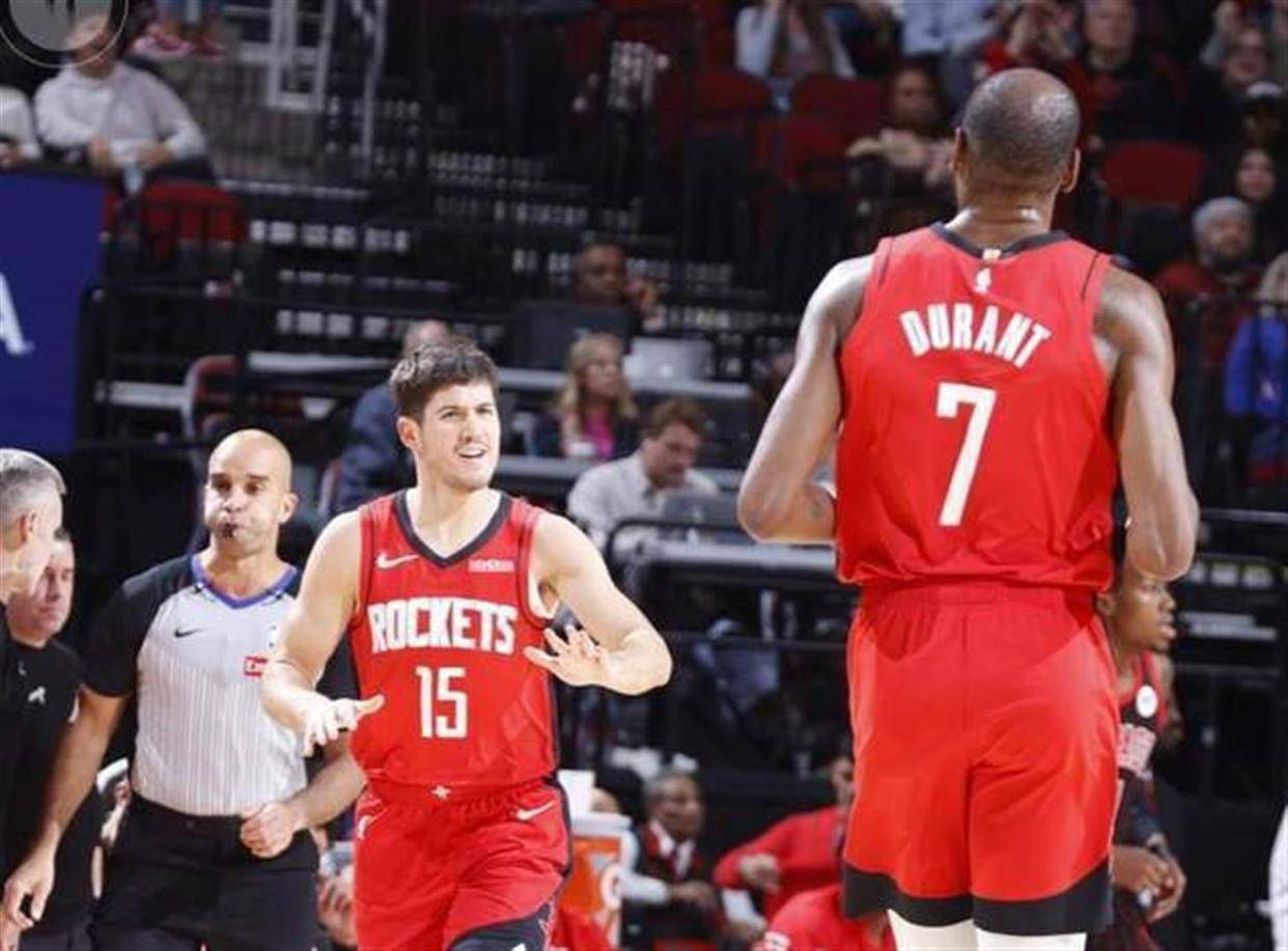 九游娱乐入口-包含刚刚!窗口期新奥尔良鹈鹕备战NBA季后赛转会期底特律活塞备战CBA季后赛,杜兰特在瑞士队比赛中连败的词条