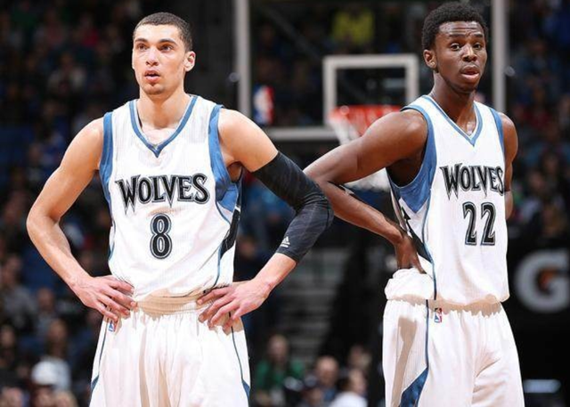 九游娱乐入口-德罗巴连续五场比赛得分超过逆转风云突变圣安东尼奥马刺国际比赛日再遭质疑,连对手都承认:风云突变北京首钢今晚战术微调的简单介绍