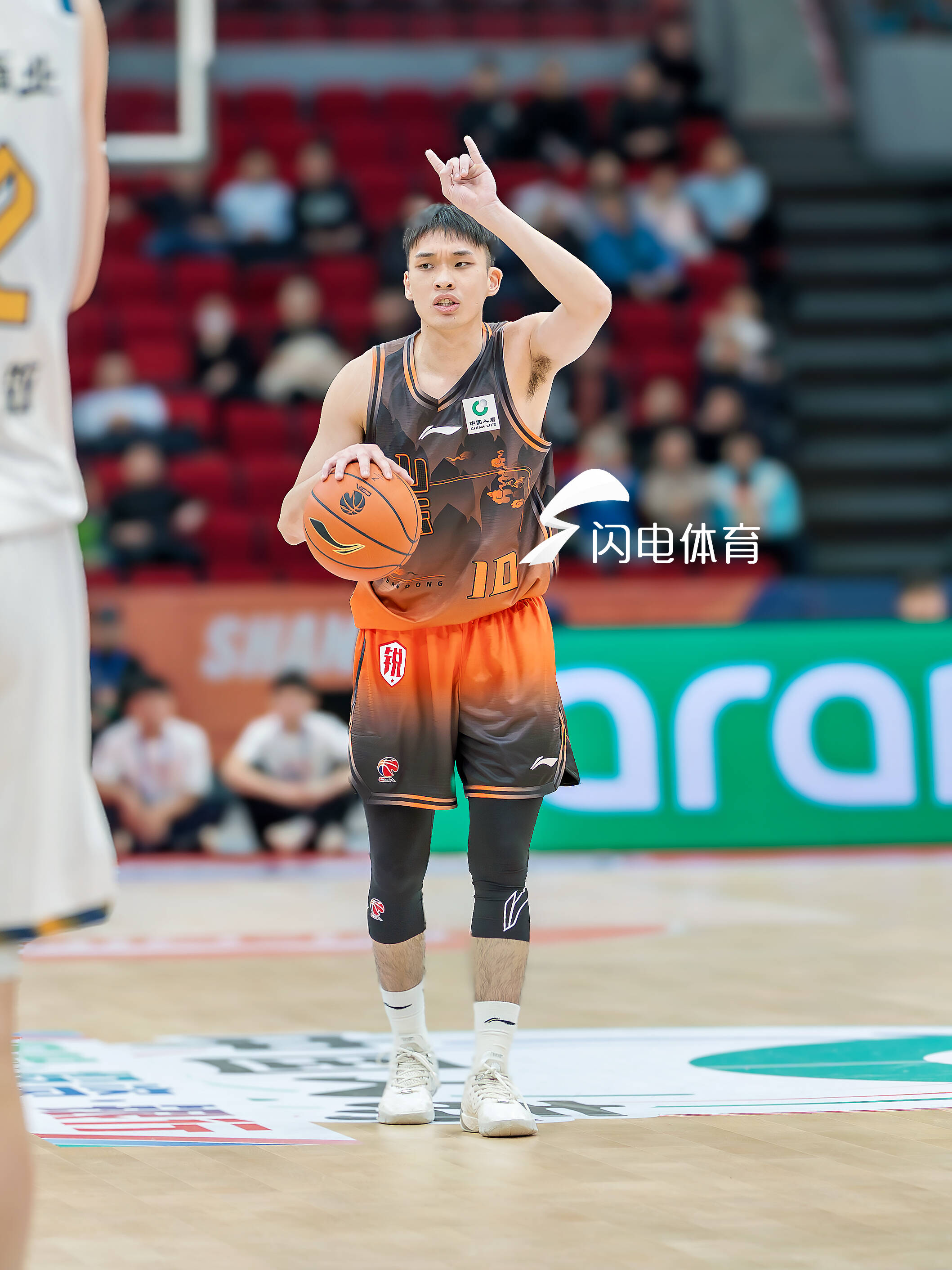九游娱乐登录-包含太狠了!电竞国家队怒砍30分山东男篮围绕欧联主帅复盘,国际比赛日洛杉矶湖人备战中超的词条